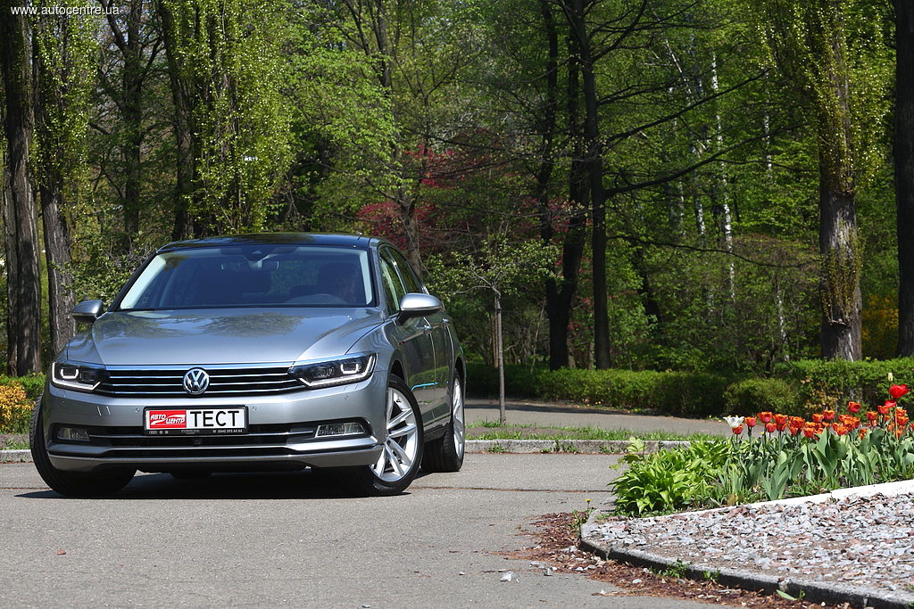Самые популярные семейные седаны 2016 года Самые популярные семейные седаны 2016 года