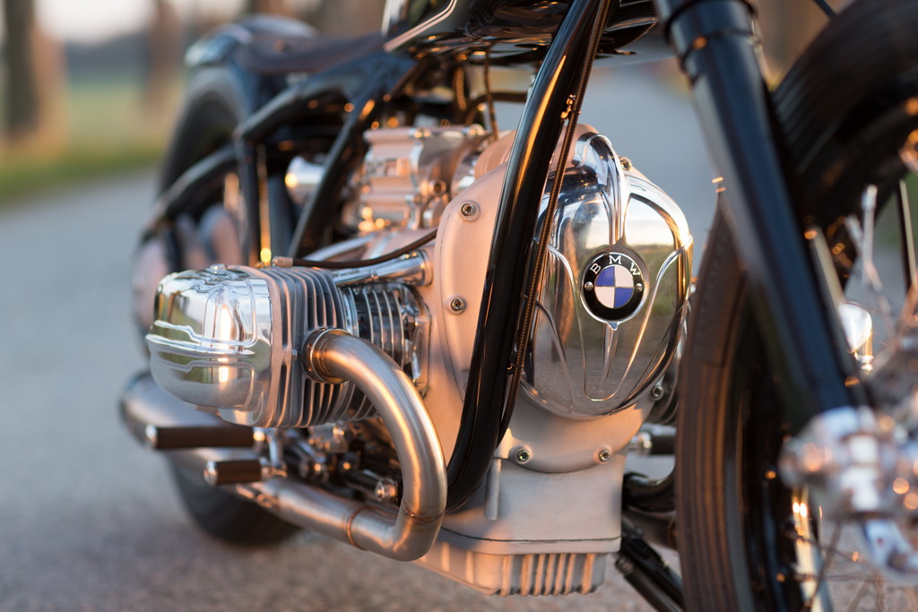BMW Motorrad выпустил уникальный мотоцикл BMW R 5 Hommage