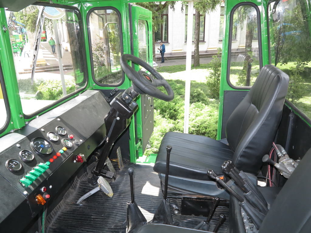 Выставка Агро 2016: трактор «Кировец» - вторая жизнь