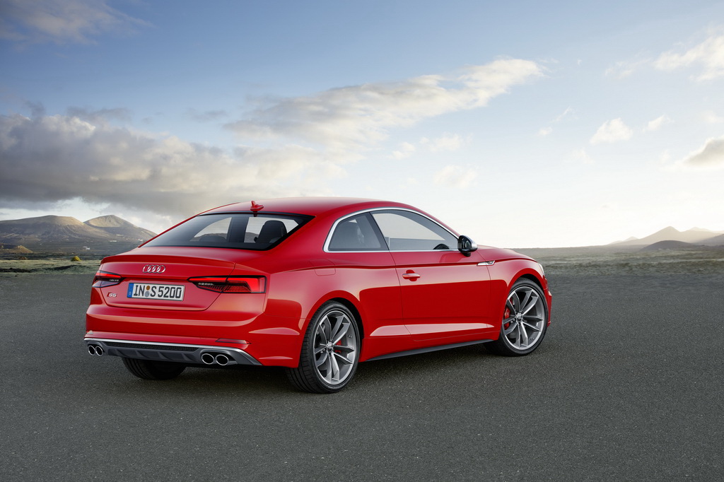 Static photo, Colour: Misano Red