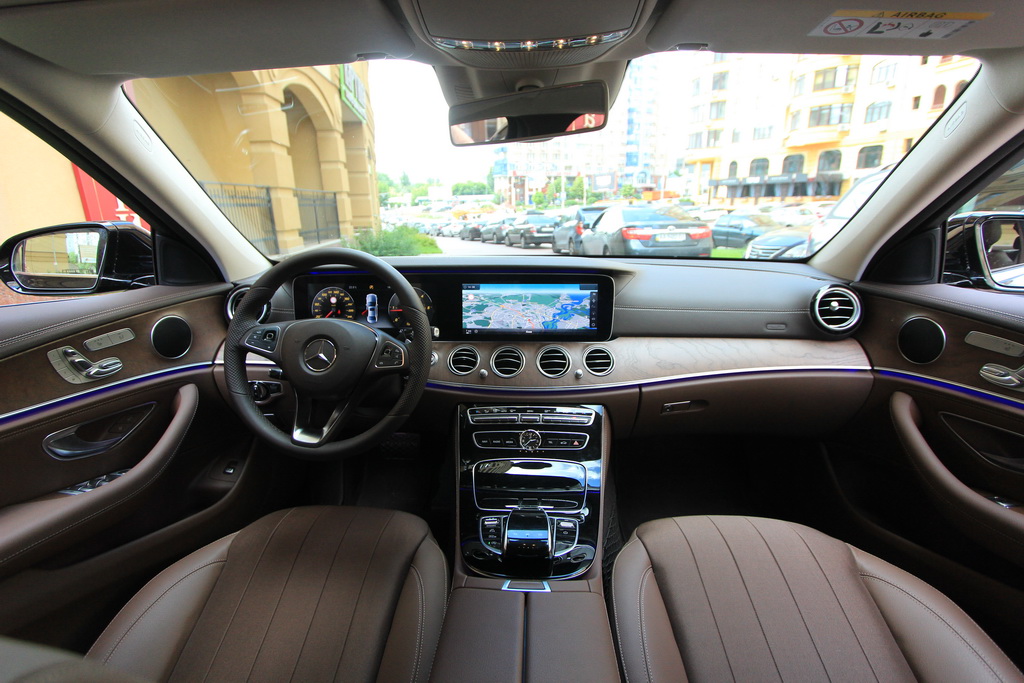 Mercedes-Benz E 220 d