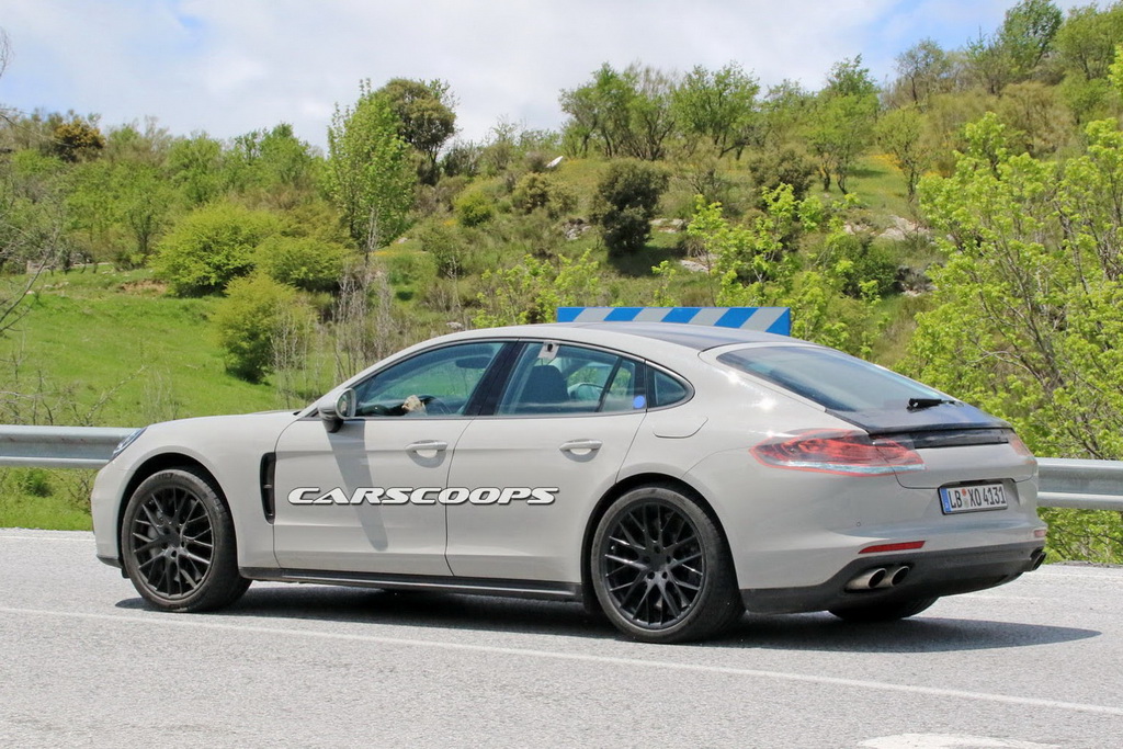 Porsche Panamera 2016
