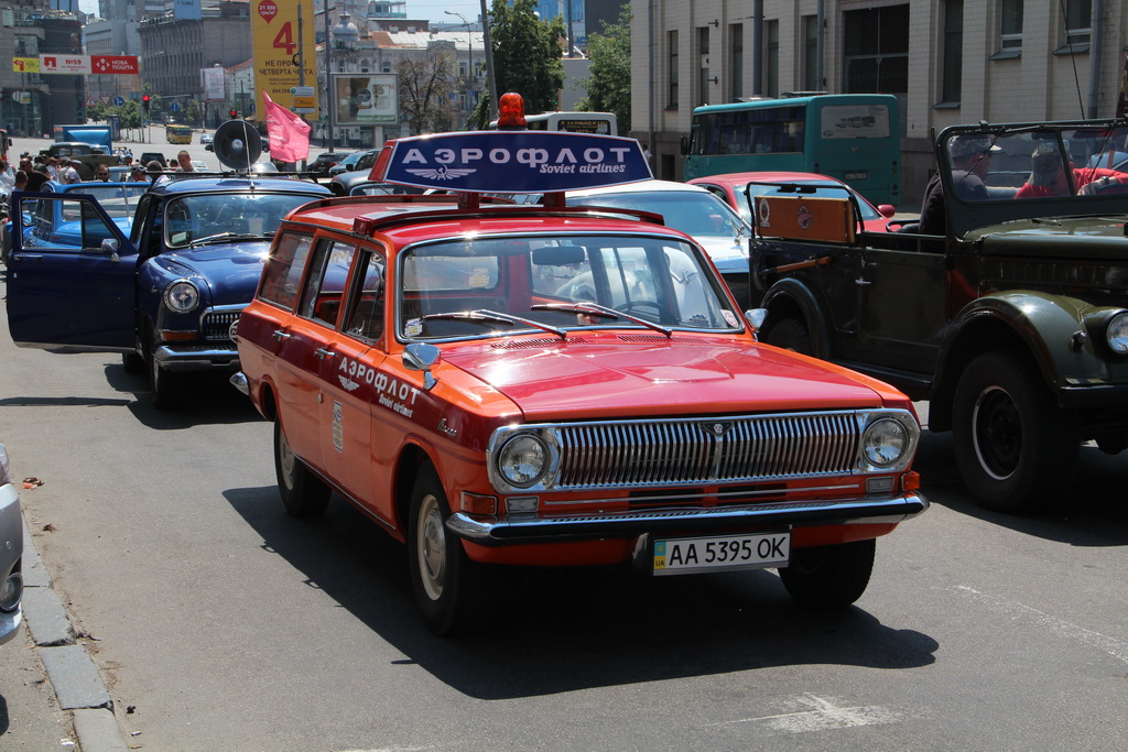 Retro Parade Kiev 32