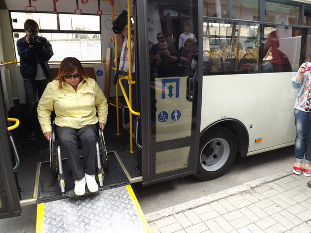 У Житомирі запустили новітній автобус «Атаман»