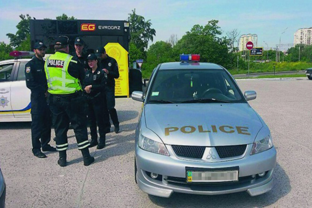 лже-полицейские