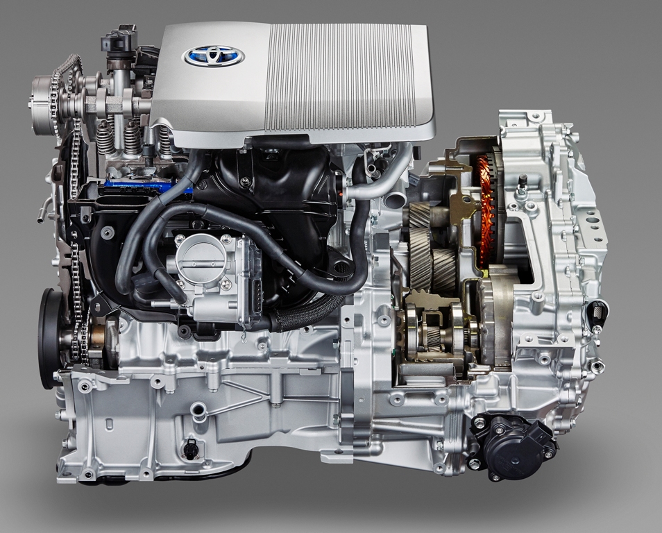 Гибридный силовой агрегат Toyota включает в себя ДВС, два электромотора и планетарный механизм.