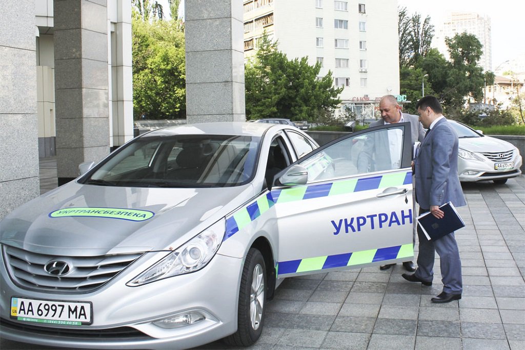 На нелегальных пассажирских перевозчиков в Киеве начали охоту