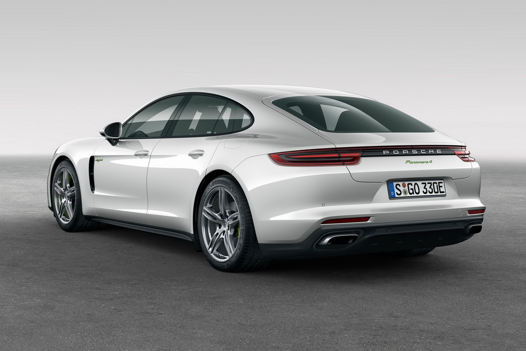 Porsche Panamera 4 E-Hybrid
