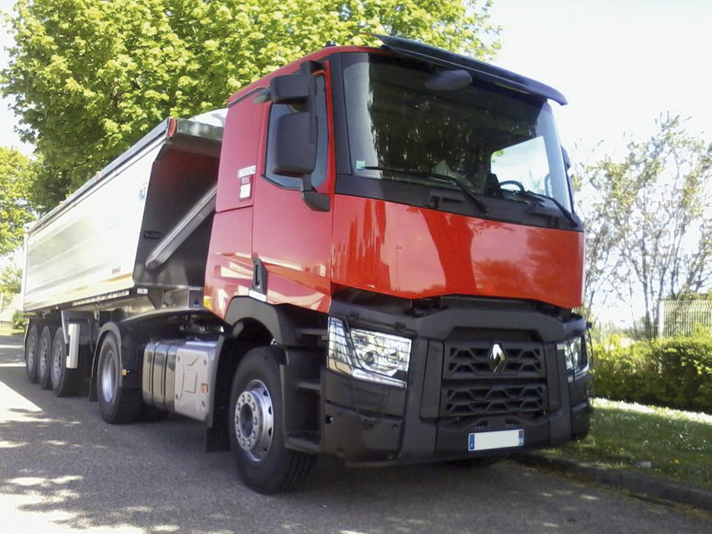 renault-trucks_2