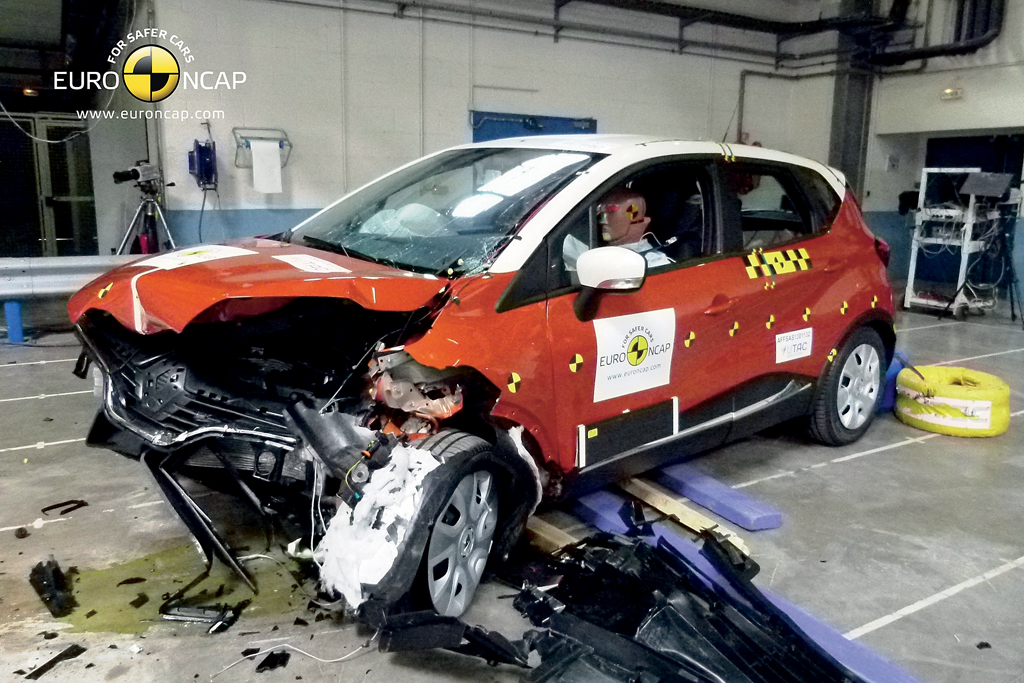 Краш-тест Renault Captur