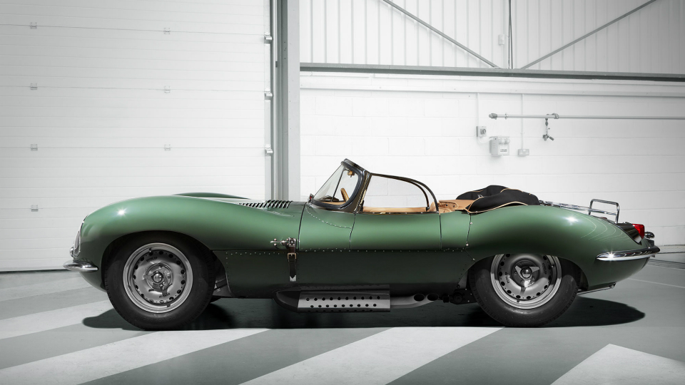 Первый в мире суперкар Jaguar XKSS воскресили для 9 богачей