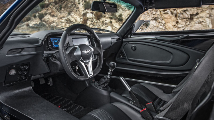 rezvani-beast-alpha-interior-1