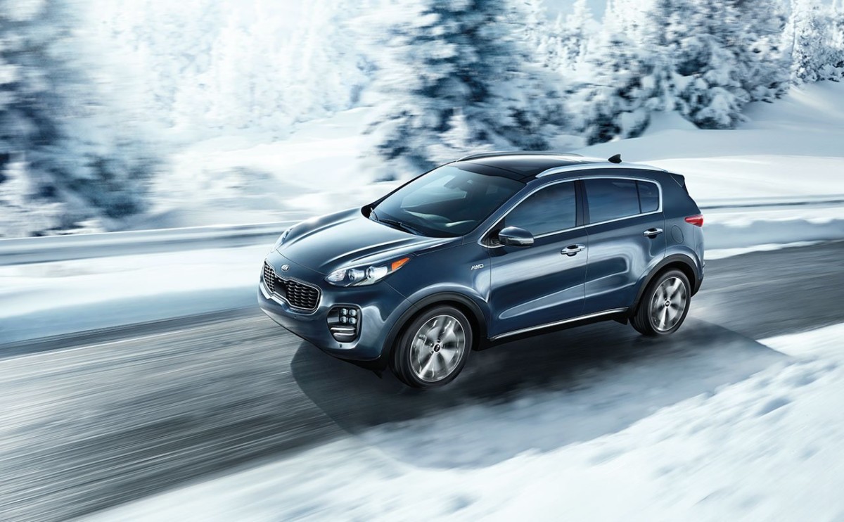 2017-kia-sportage-snow