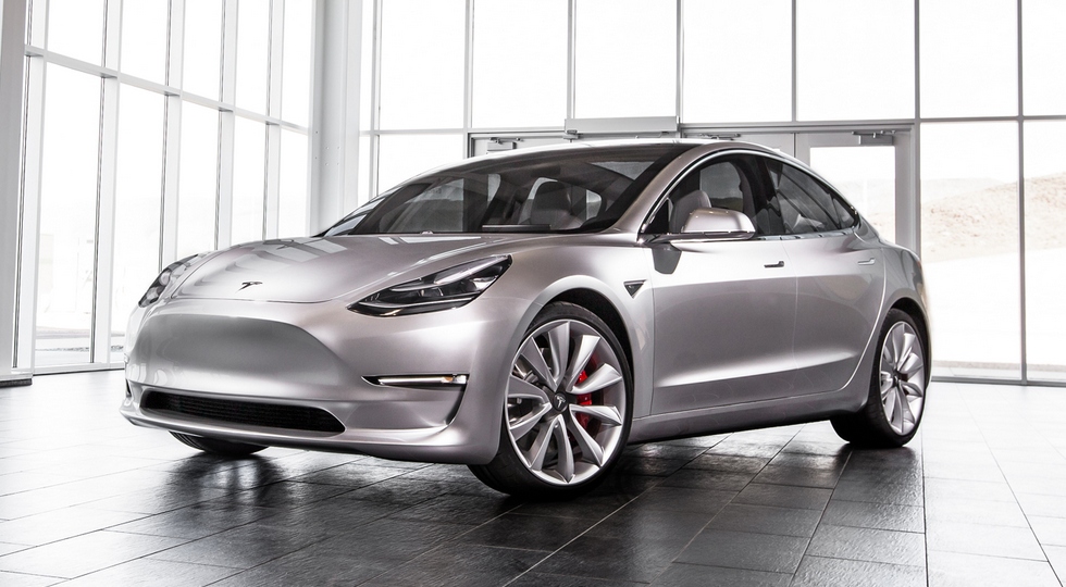 Электромобиль Tesla Model 3 2017 поступит в производство с 20 февраля