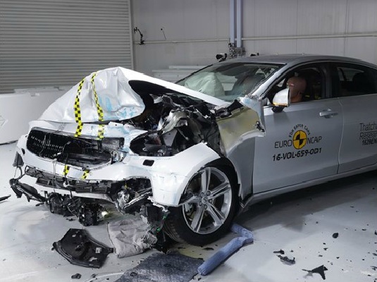 Краш-тесты EuroNCAP: успех Volvo и неожиданный результат Ford Mustang