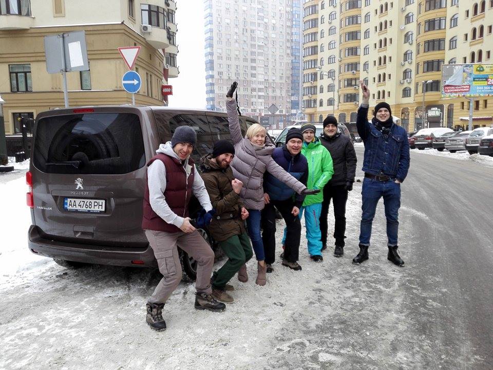 Горнолыжные курорты Украины: галопом по Карпатам на премиальном минивэне Peugeot Traveller