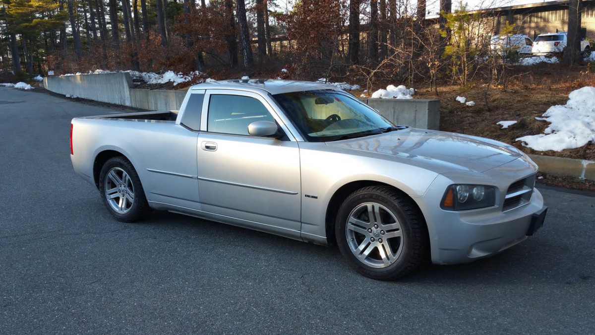 Спорт-седан Dodge Charger превратили в оригинальный пикап Спорт-седан Dodge Charger превратили в оригинальный пикап
