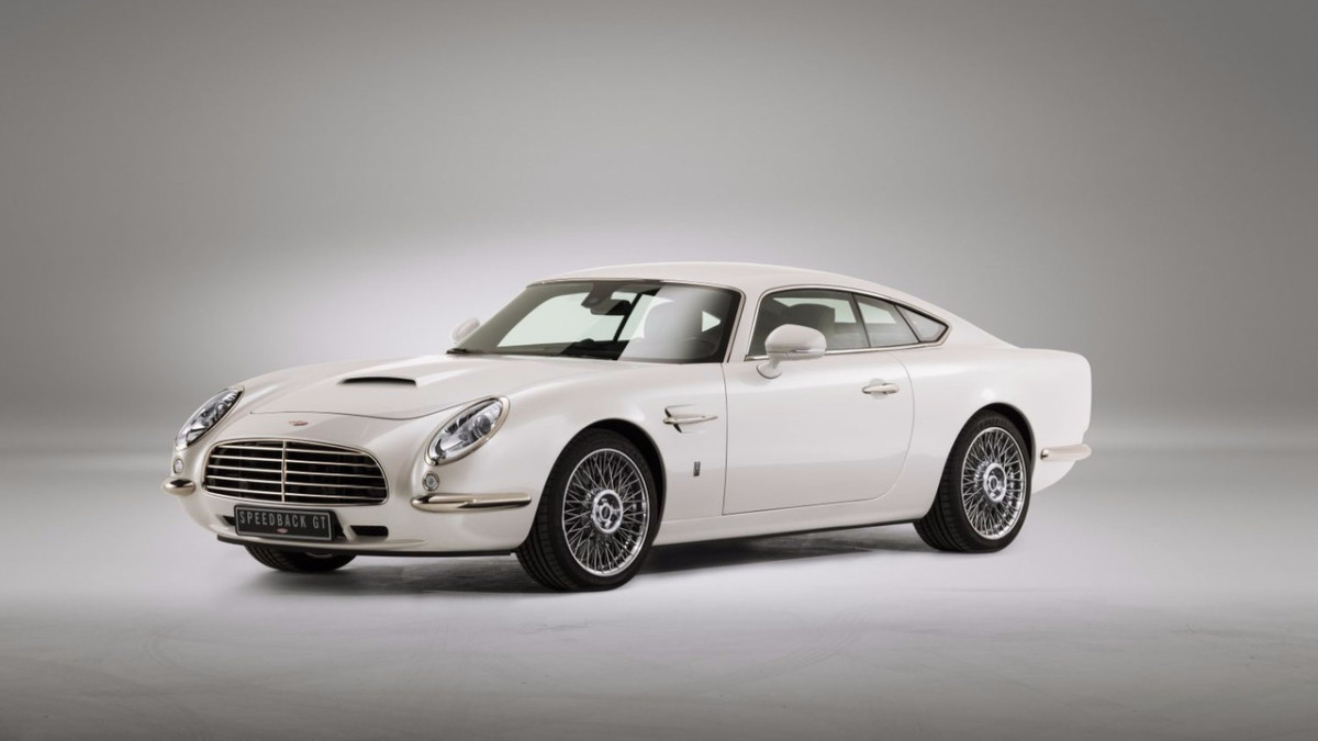 В Женеве представят эксклюзивное купе в стиле Aston Martin 60-х