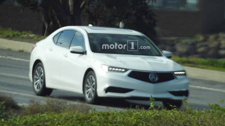 Acura TLX 2018: премиальный брат Honda Accord рассекречен до премьеры