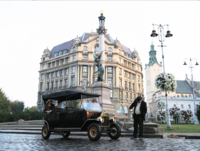 Во Львове запустят ретро-туры на электрокарах Во Львове запустят ретро-туры на электрокарах