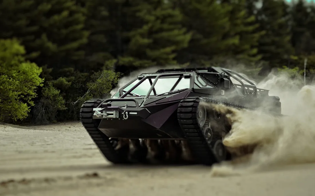 танк Ripsaw EV