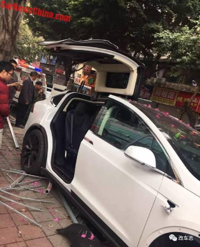 Tesla Model X Tesla Model X