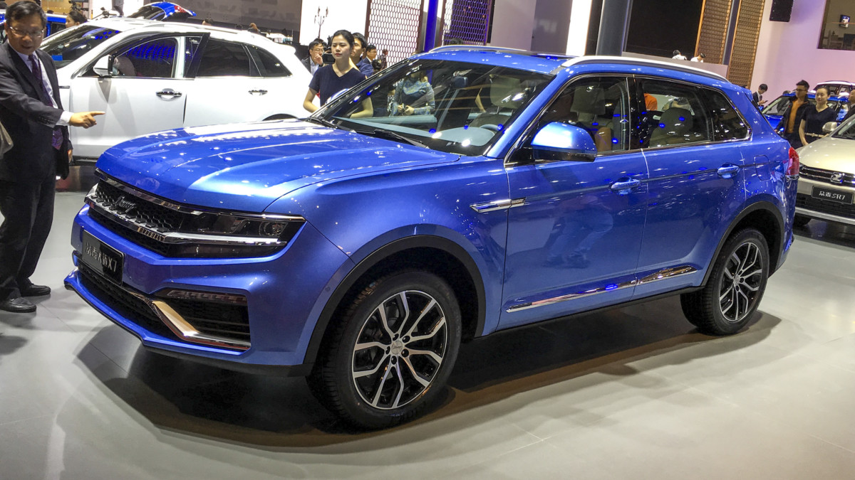Китайские клоны популярных машин на Шанхайском автосалоне 2017