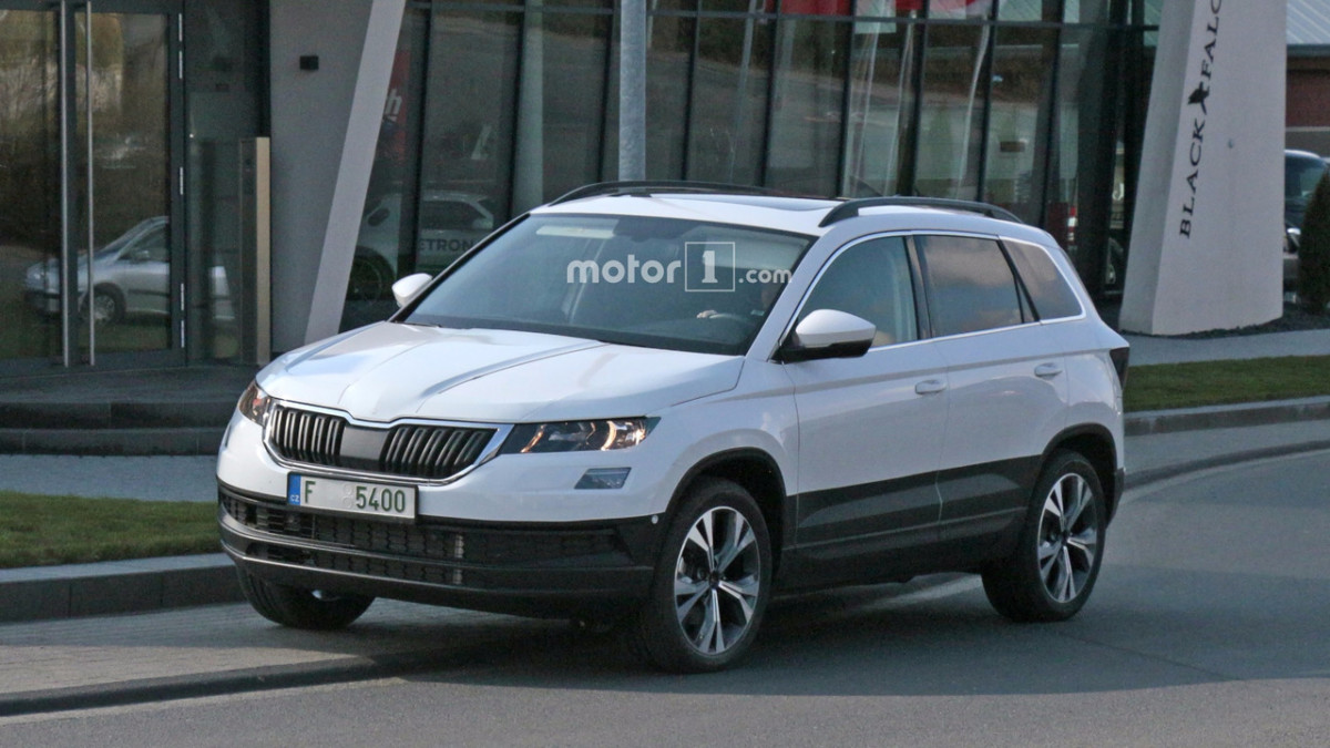 Новый кроссовер Skoda Karoq дебютирует в мае