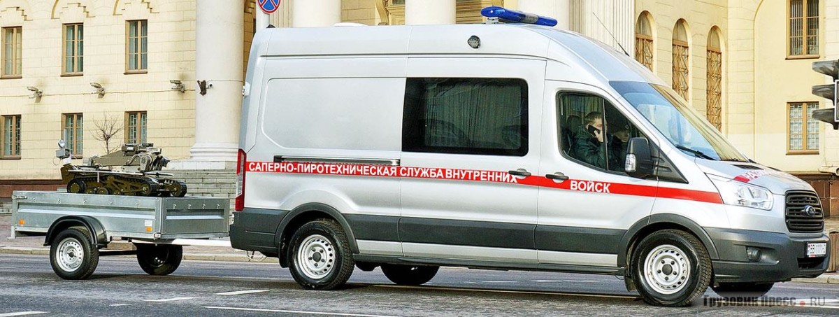 cаперно-пиротехнический автомобиль Ford Transit внутренних войск