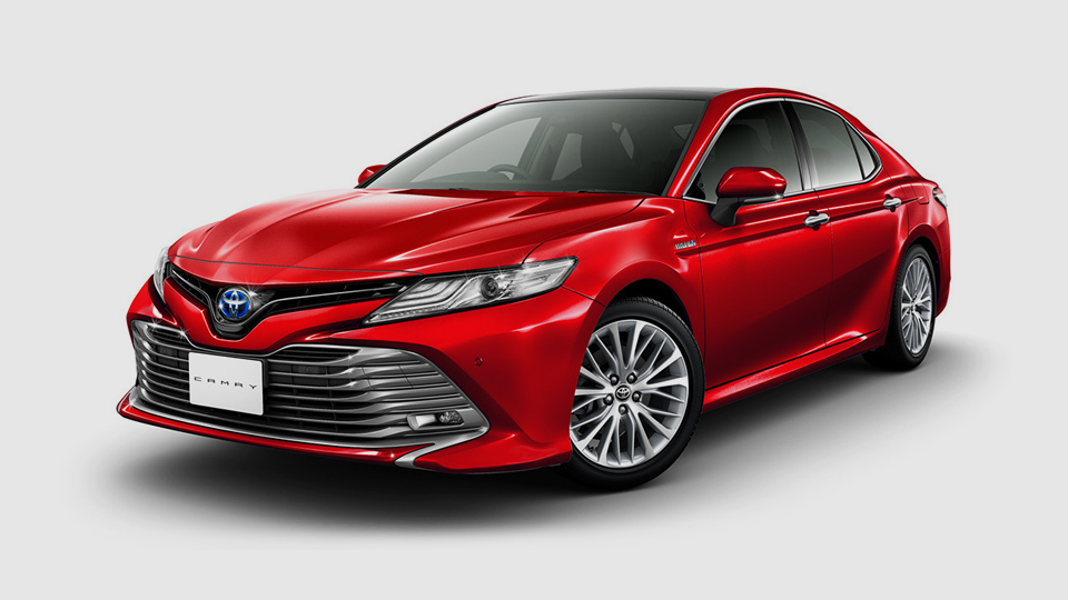 В Японии показали, какой будет Toyota Camry 2018 для украинского рынка