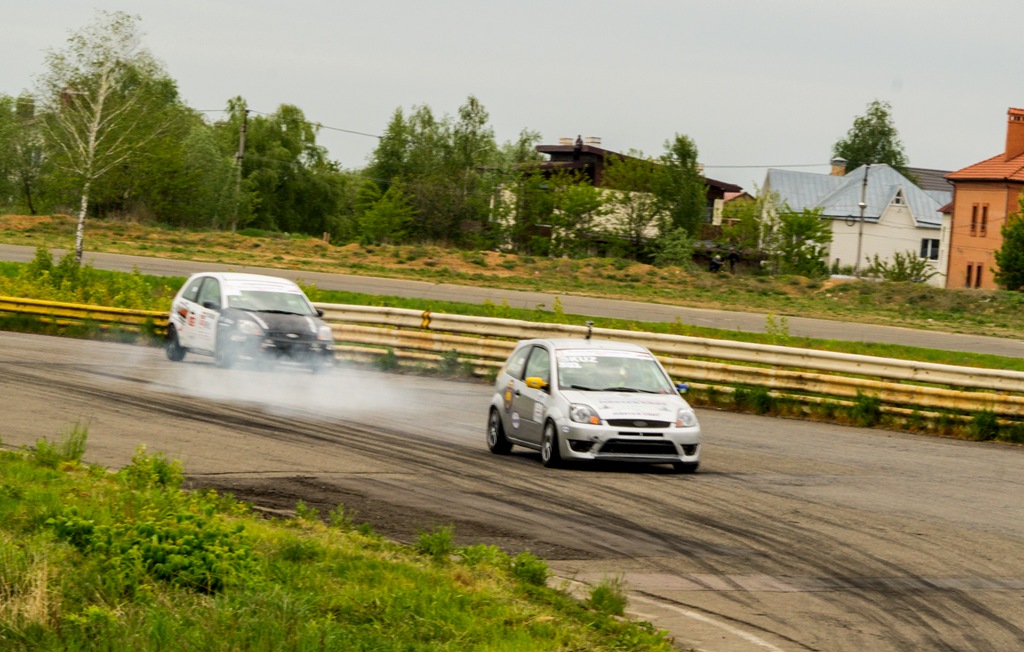 Чемпионат Украины по кольцевым гонкам