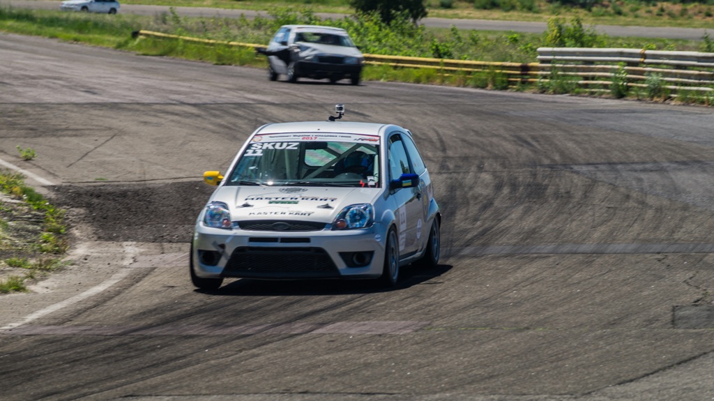 Чемпионат Украины по кольцевым гонкам