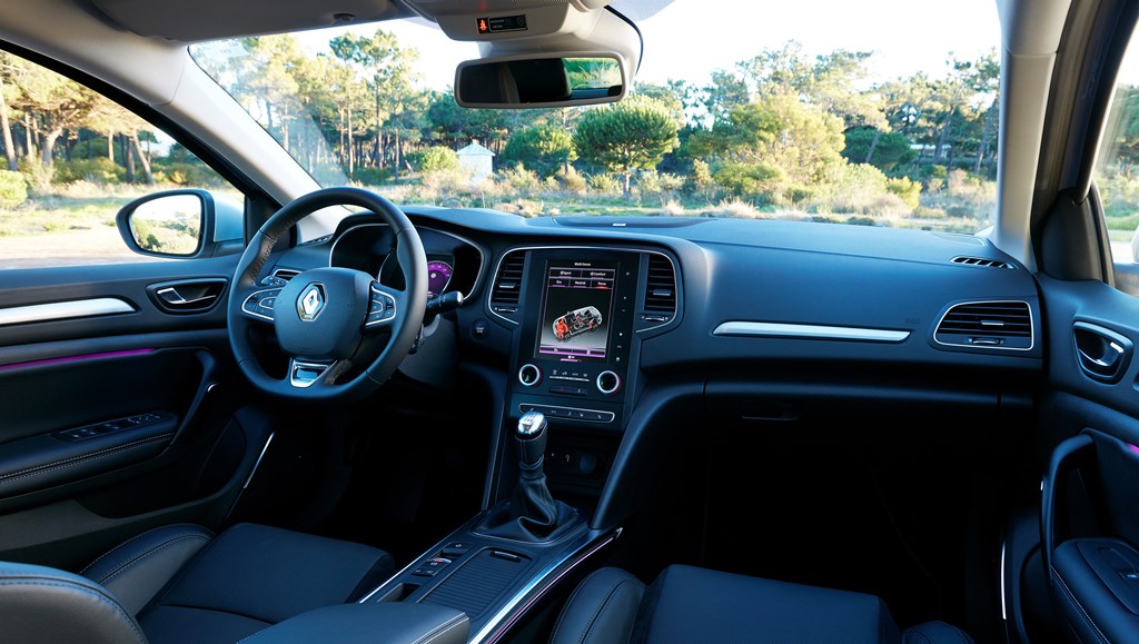 Renault Megane - Автомобиль года в Украине 2017