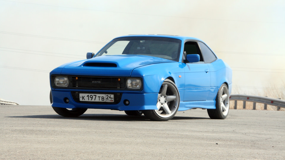 Тюнинг наоборот: из BMW сделали купе Москвич