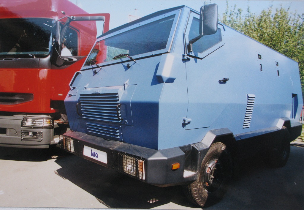 бронеавтомобиль Otokar