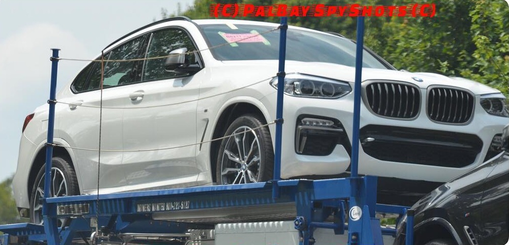 BMW X4 2018: первые фото купе-кроссовера БМВ
