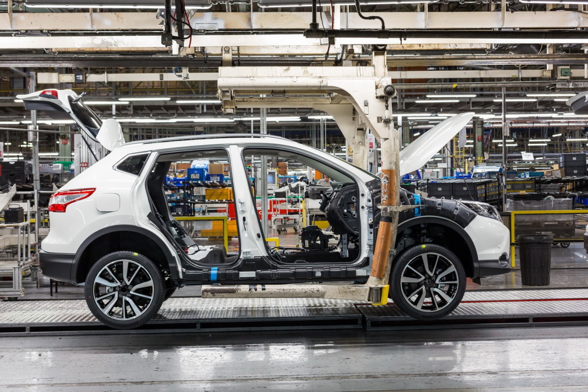 Nissan выпустил 150-миллионный автомобиль Nissan выпустил 150-миллионный автомобиль