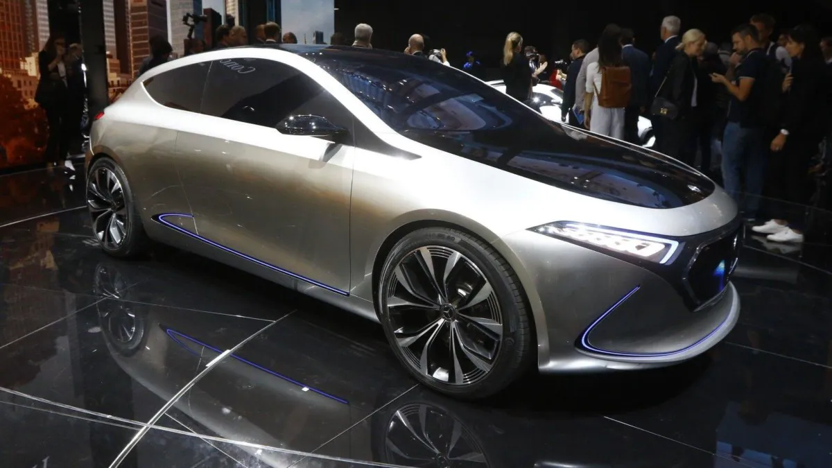 Электромобиль Mercedes-Benz EQ A показали во Франкфурте Электромобиль Mercedes-Benz EQ A показали во Франкфурте