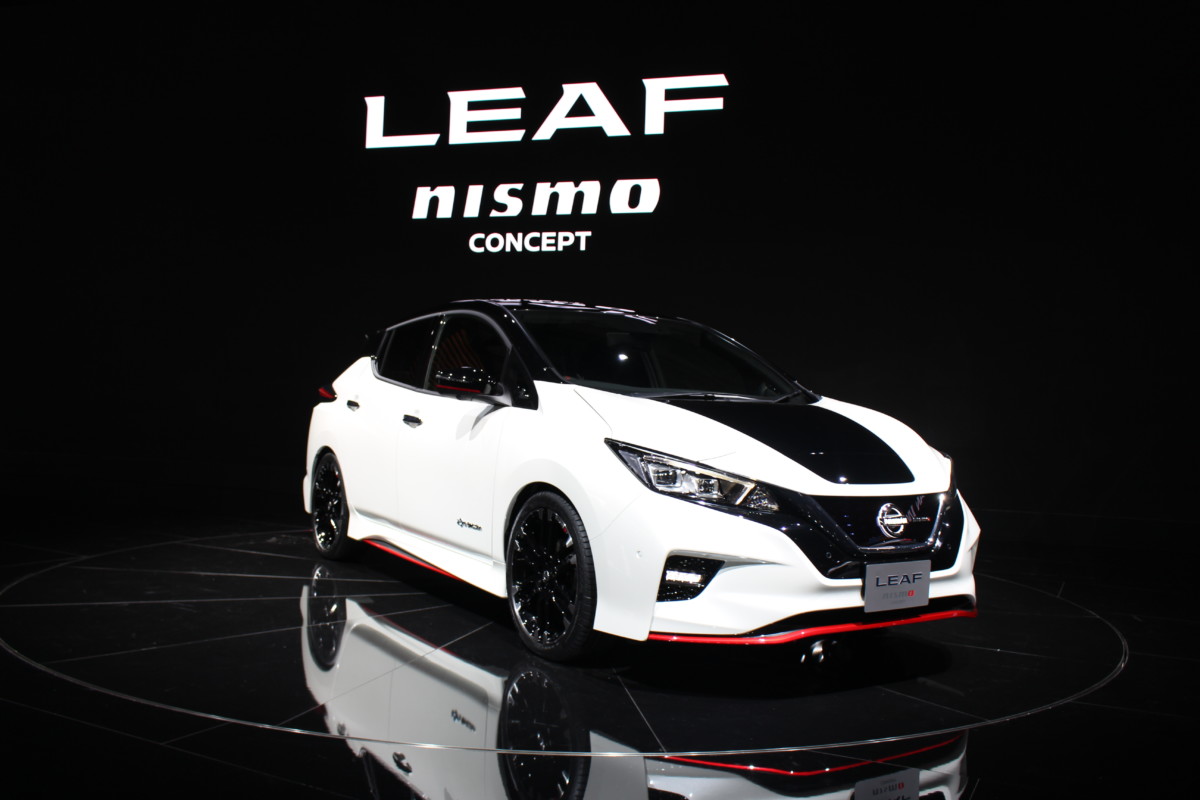Nissan Leaf Nismo: эксклюзивные живые фото спортивного электрокара