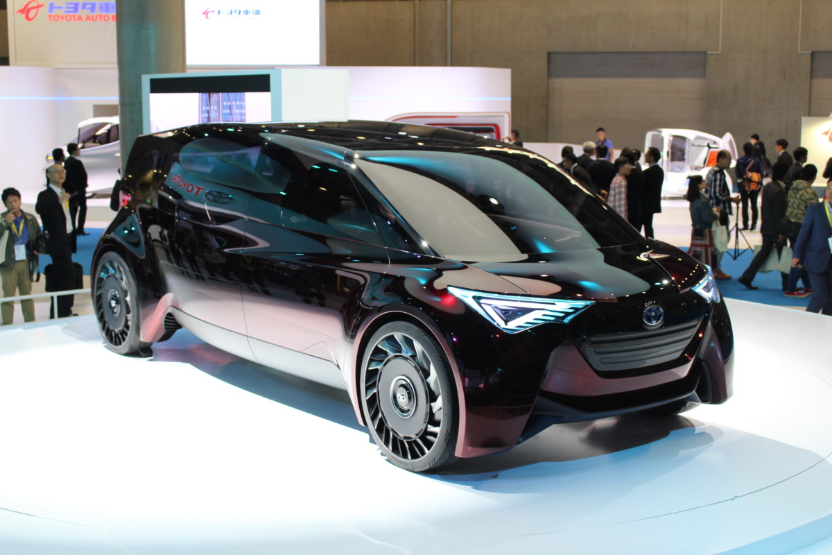 Toyota обещает прорыв в технологии водородных топливных ячеек