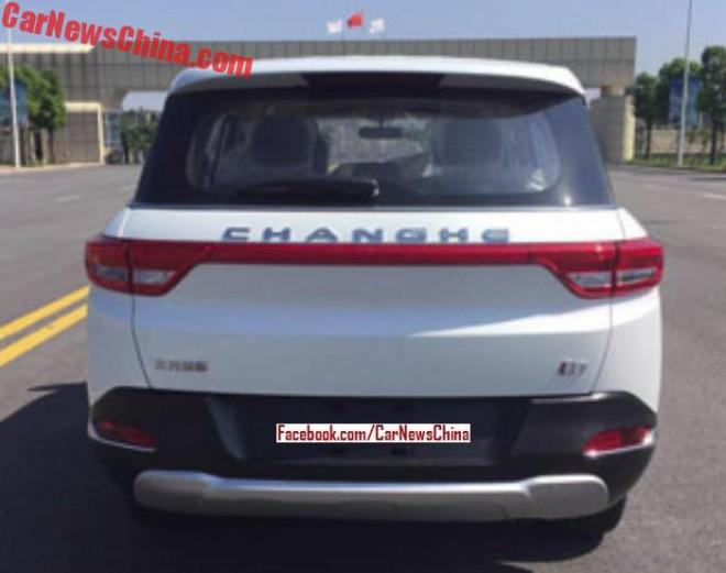 В Китае создали клон Range Rover по цене хетчбэка С-класса