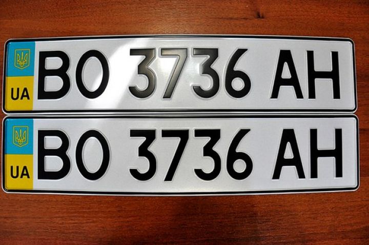 Новые авто в Украине будут ставить на учет прямо в автосалонах Новые авто в Украине будут ставить на учет прямо в автосалонах