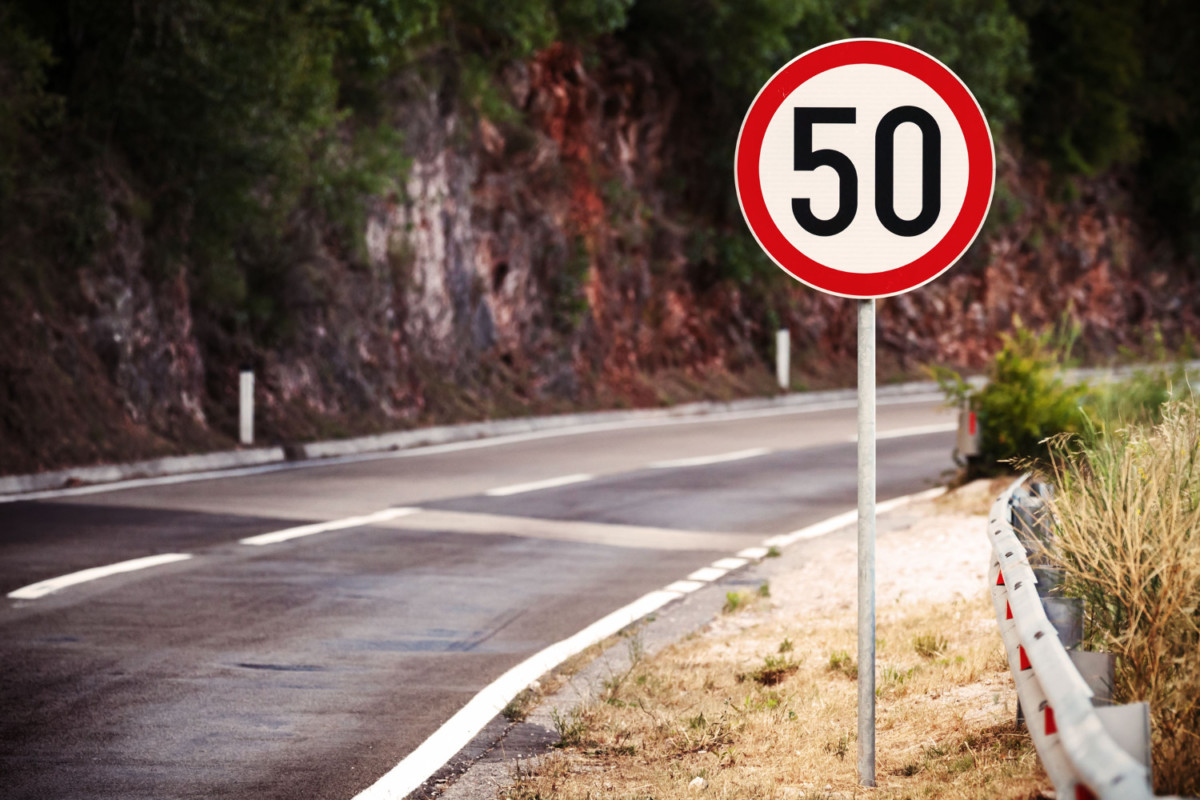 Почему важно снизить лимит скорости в населенных пунктах до 50 км/ч