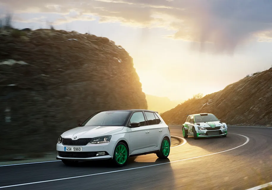Новый хот-хэтч Skoda Fabia посвятили победе в чемпионате мира по ралли Новый хот-хэтч Skoda Fabia посвятили победе в чемпионате мира по ралли