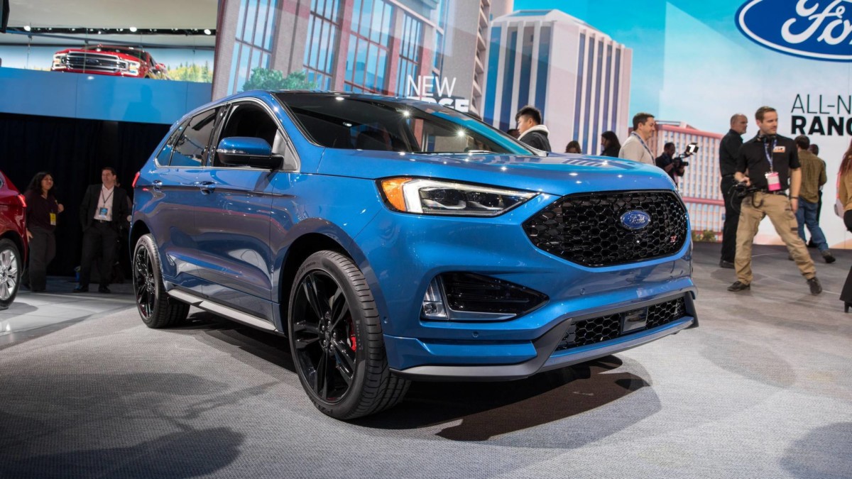 Ford Edge 2019: живые фото с Детройтского автосалона