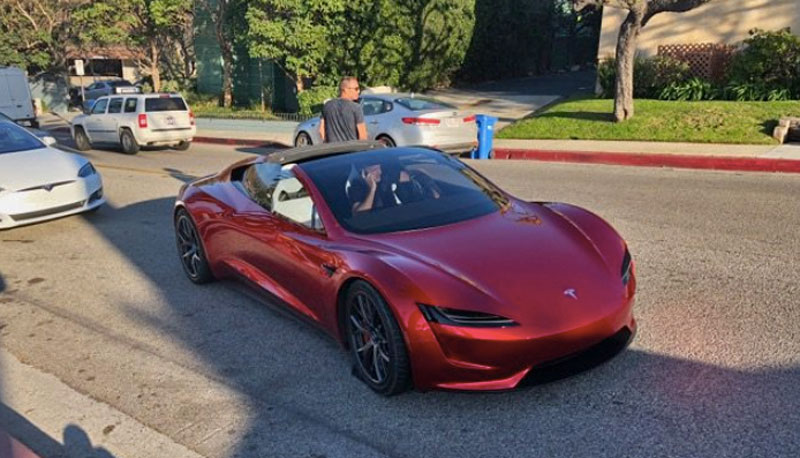 Электрокар Tesla Roadster 2020 сломался во время тестов (фото)