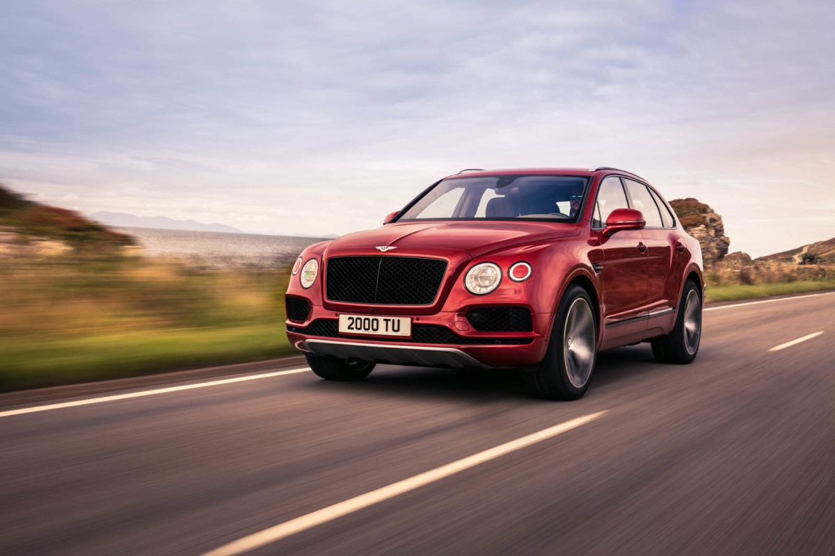 Кроссовер Bentley Bentayga обзавелся новой версией Кроссовер Bentley Bentayga обзавелся новой версией