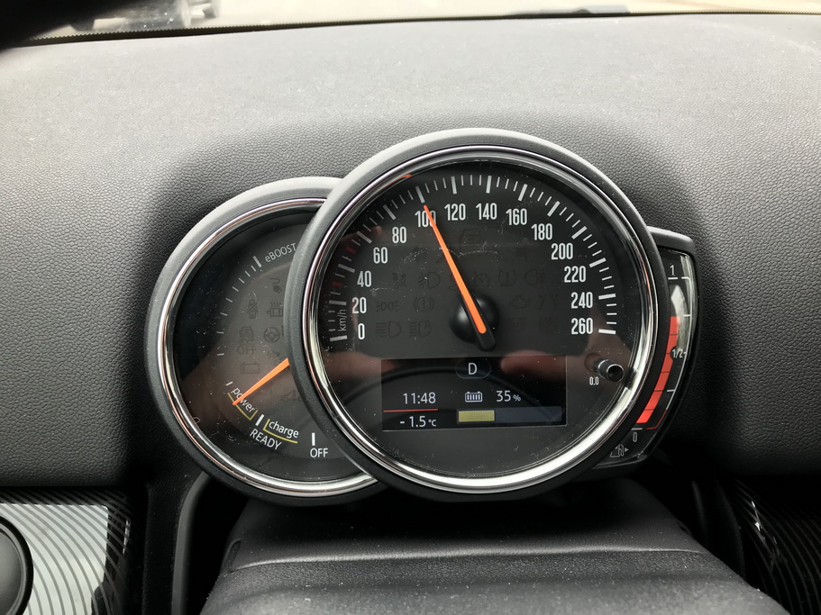 Как ездит MINI Cooper S E на электричестве