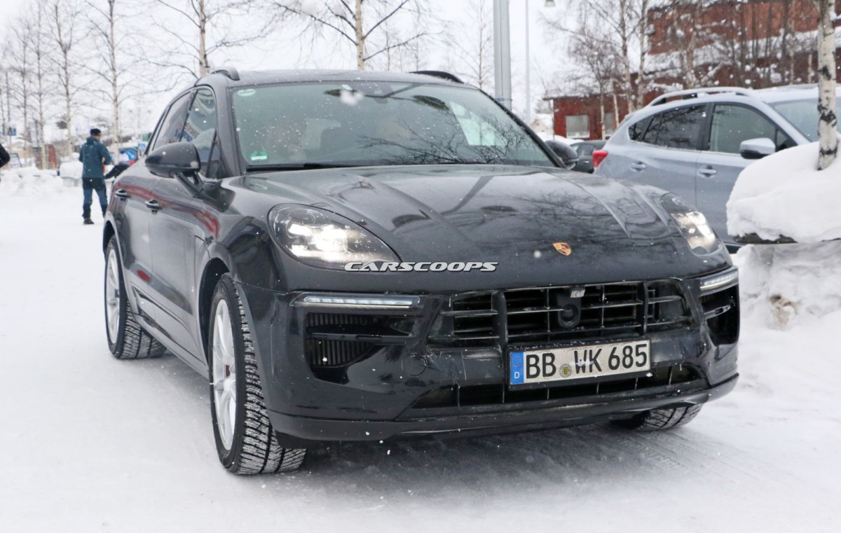 Новый Porsche Macan 2019 засняли во время тестов Новый Porsche Macan 2019 засняли во время тестов
