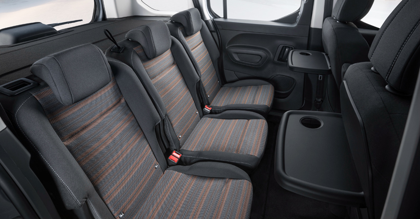 Официальные фото и характеристики нового Opel Combo 2018